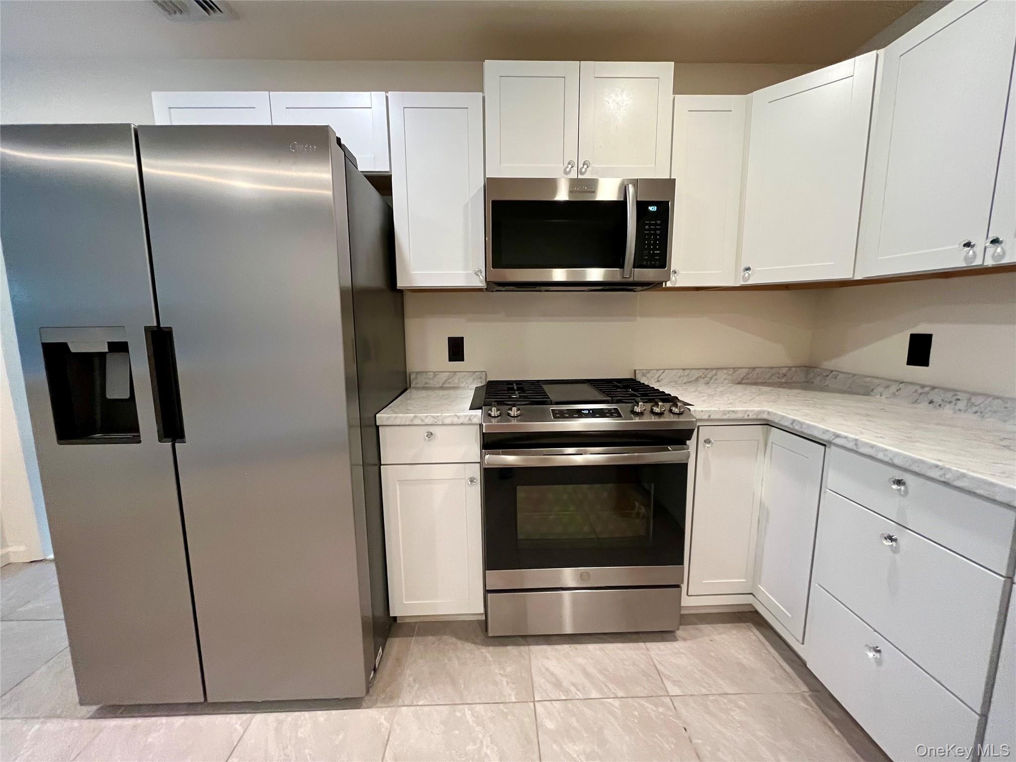 1037 Ridgebury Road New Hampton, NY 10958 - Photo 4 of 26