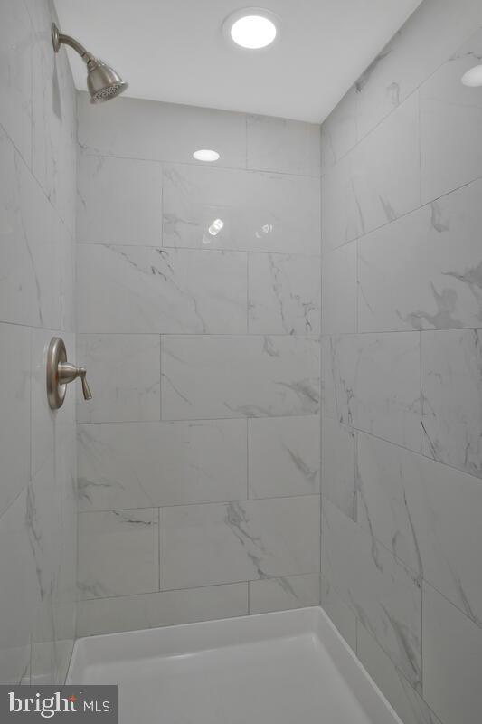 4243 Flowerton Road Baltimore, MD 21229 - Photo 26 of 35 a close up of a bathtub