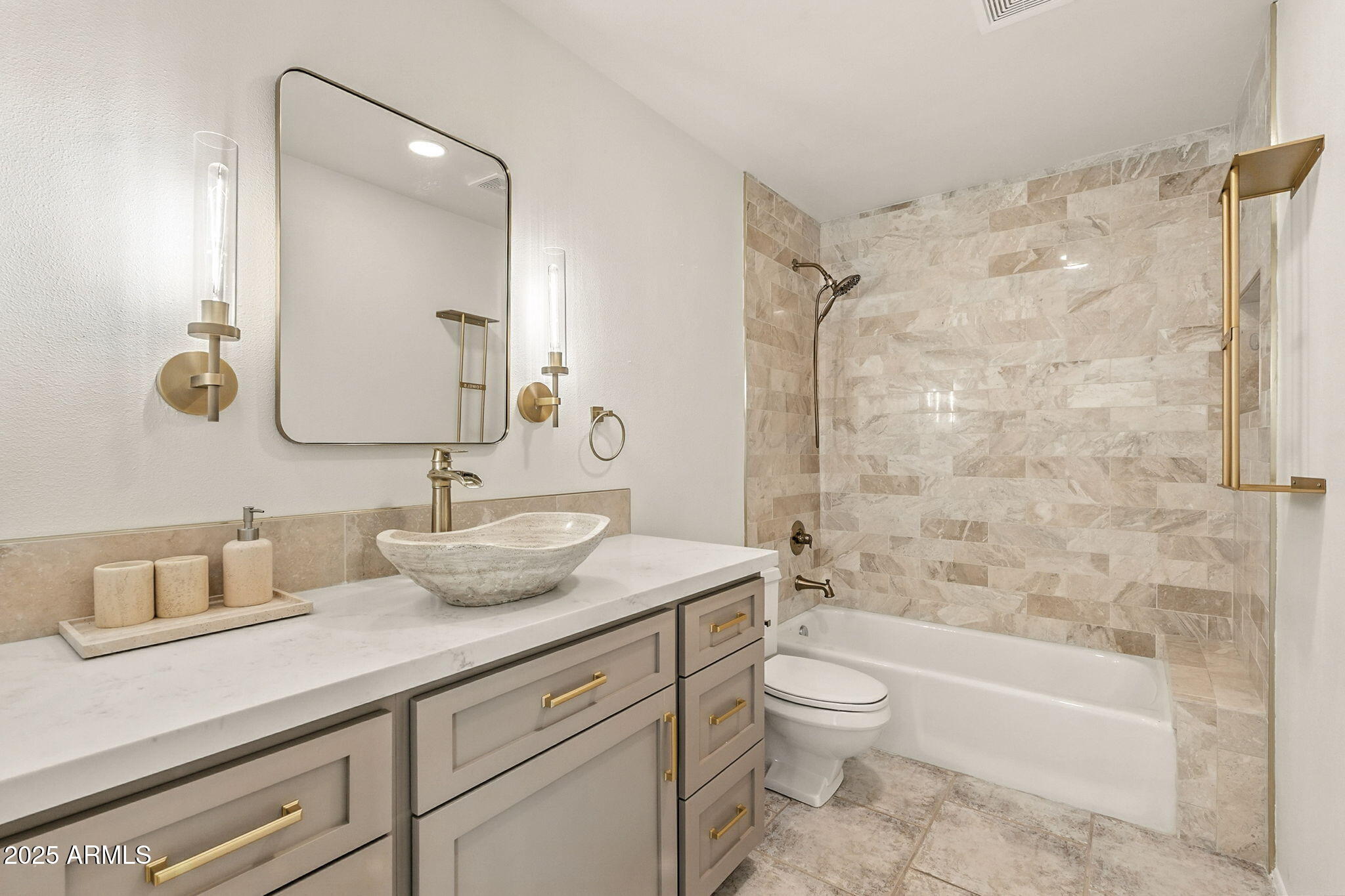 43 East Boca Raton Road Phoenix, AZ 85022 - Photo 51 of 99 Elegant Full Bath with Updates