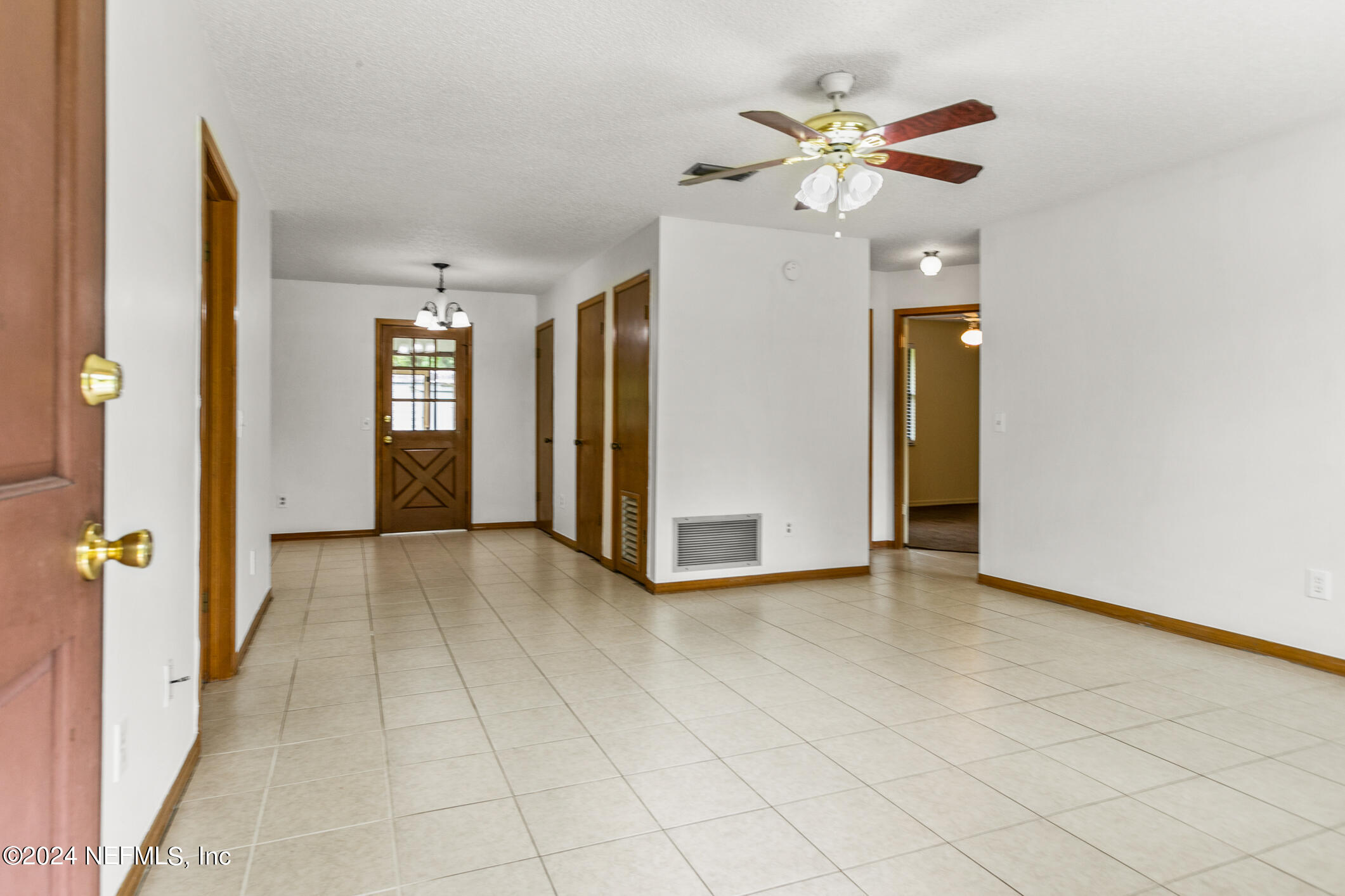 25 Bitterroot Avenue Middleburg, FL 32068 - Photo 8 of 51 25 Bitterroot Ave (9)