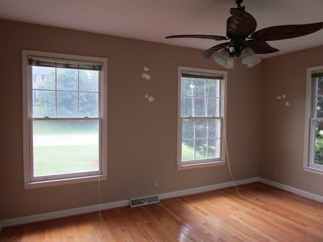 793 Blue Ridge Drive Staunton, VA 24401 - Photo 6 of 11 Gallery Image 6