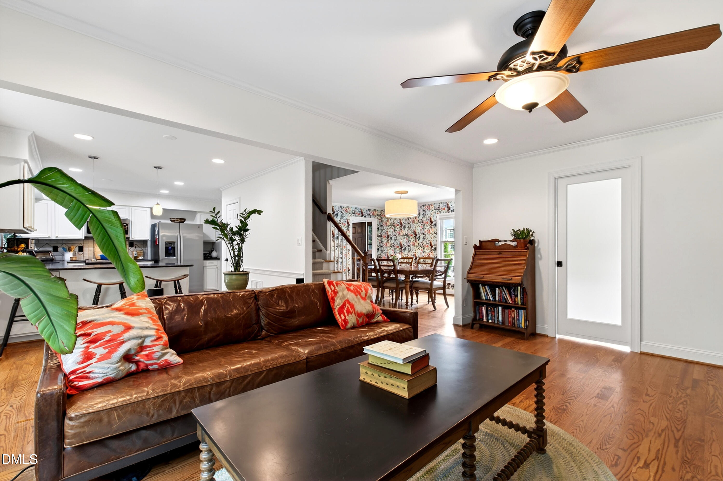 4704 Radcliff Road Raleigh, NC 27609 - Photo 10 of 70 Gallery Image 10