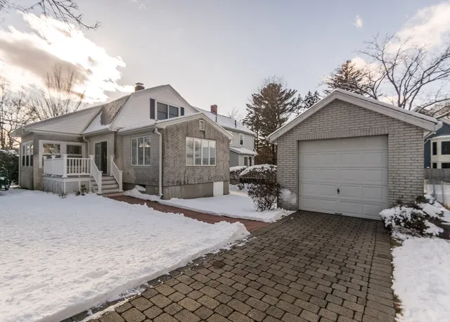 $1,099,900 | 60 Washington Street, Belmont, MA 02478