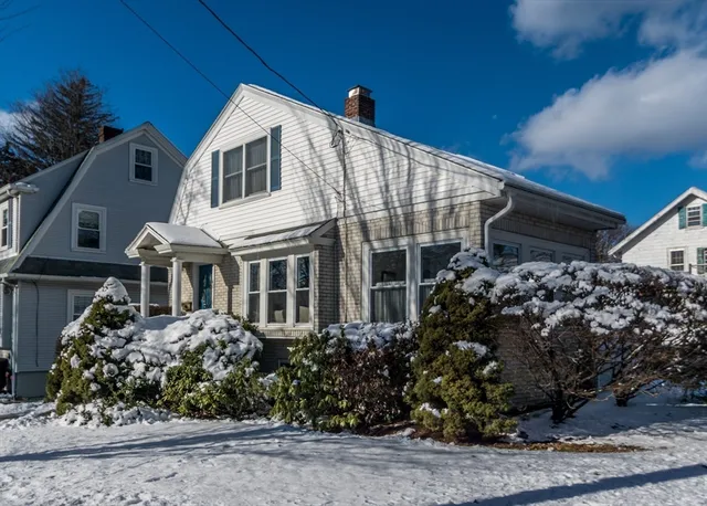 $1,099,900 | 60 Washington Street, Belmont, MA 02478