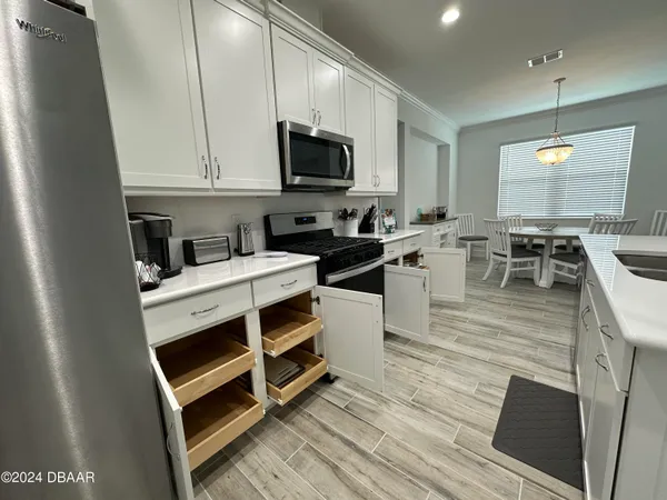 $2,950 | 261 Hang Loose Way, Daytona Beach, FL 32124