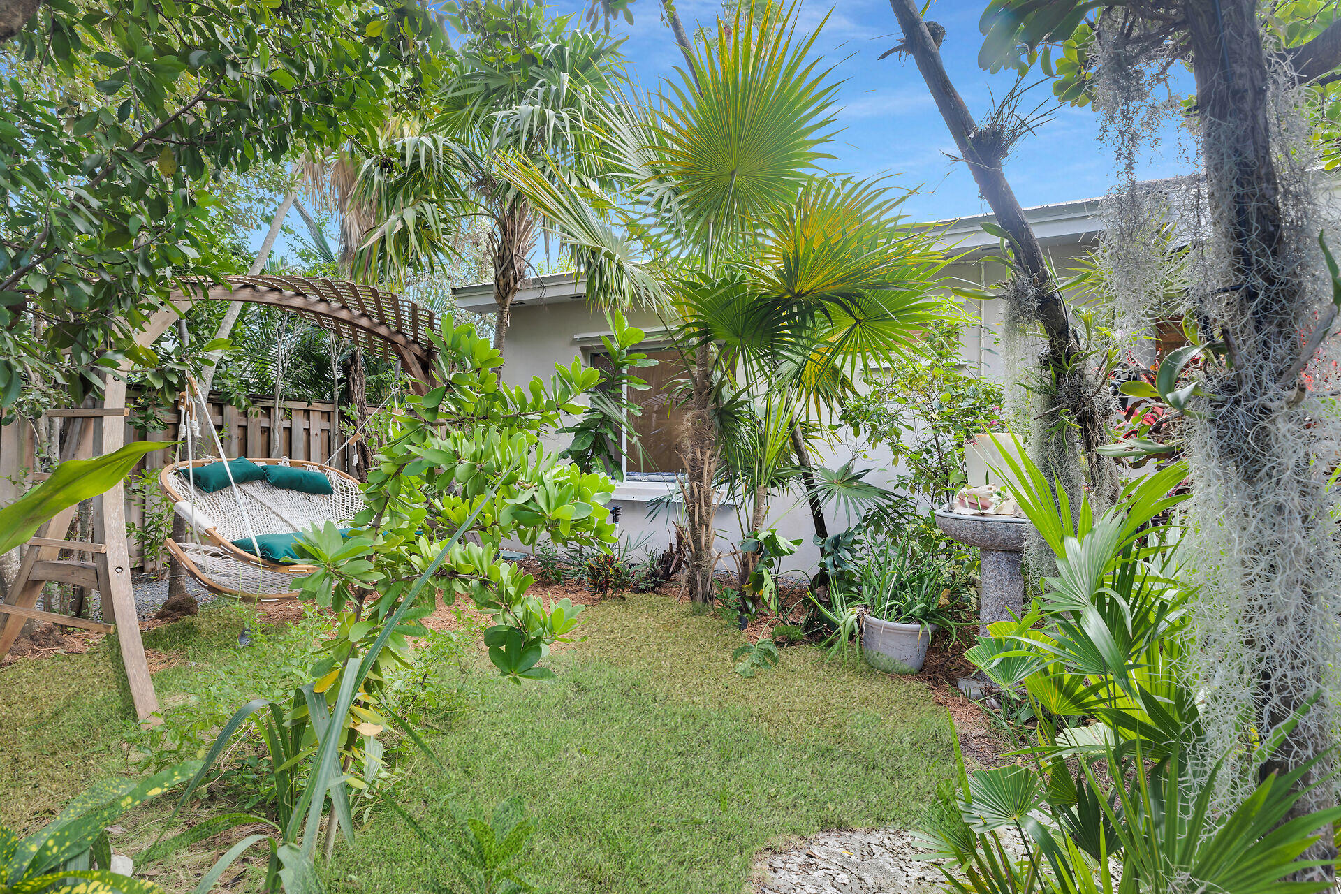1712 Laird Street Key West, FL 33040 - Photo 4 of 43 virtual-tour-361070-09