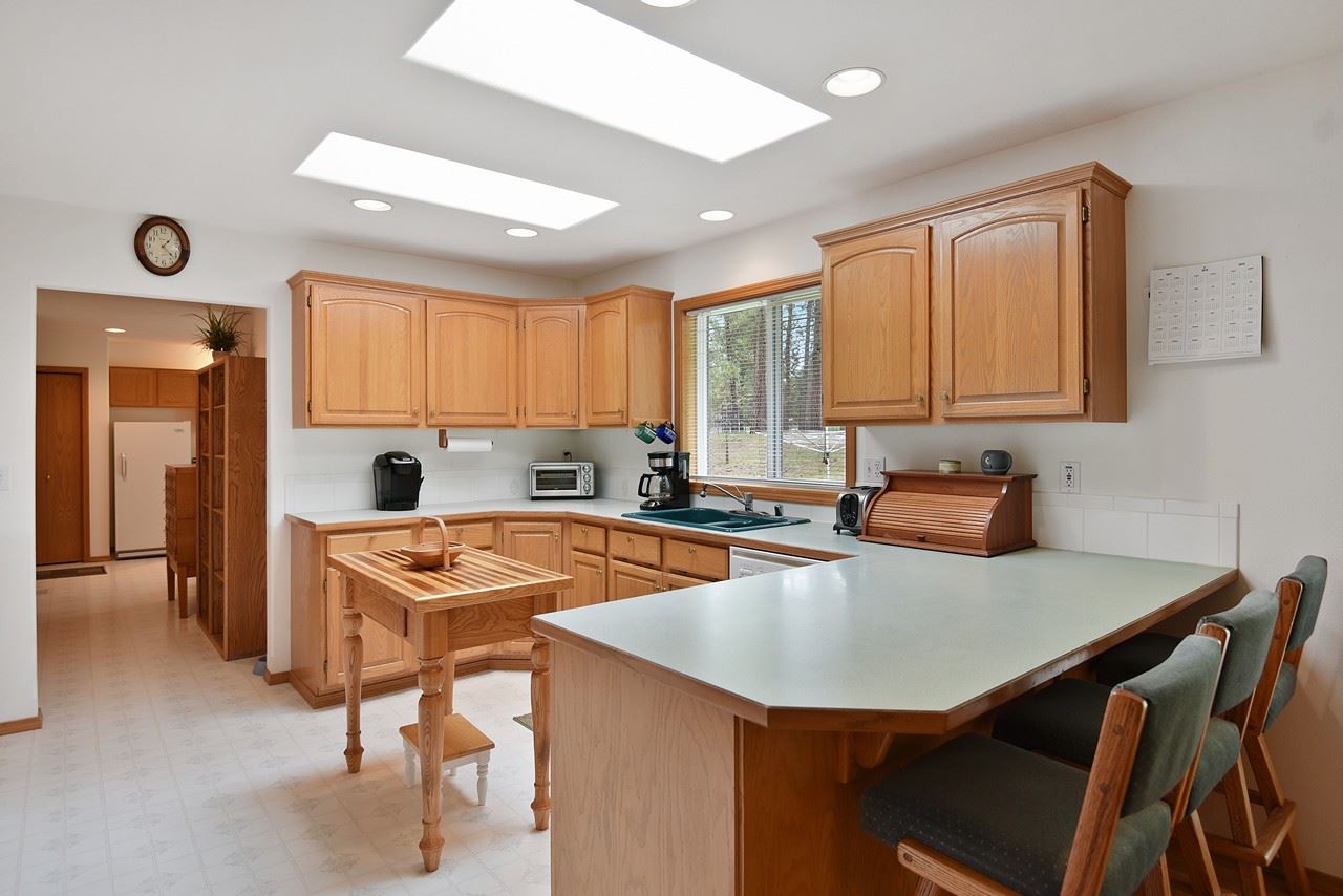 16524 North Yale Road Colbert, WA 99005 - Photo 9 of 20