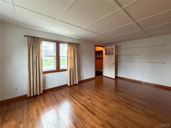 $179,500 | 12 Sherrill Lane, New Hartford, NY 13413