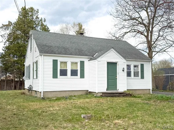 $179,500 | 12 Sherrill Lane, New Hartford, NY 13413