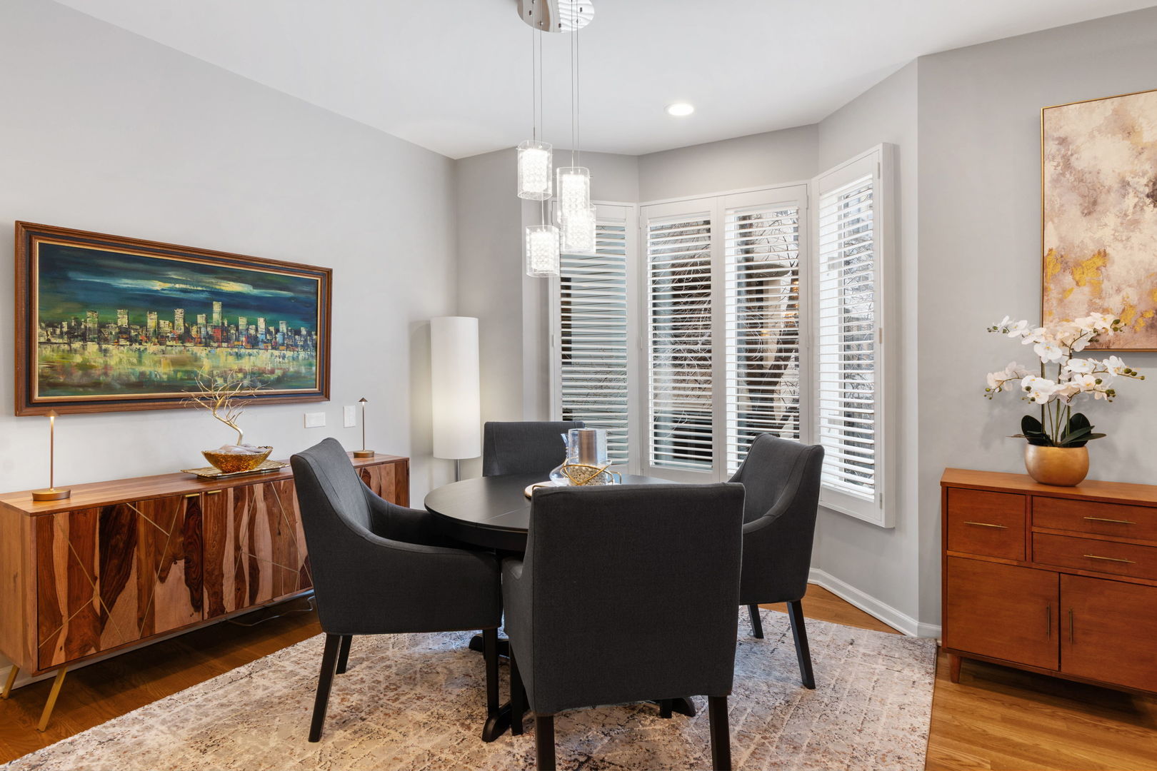 1740 North Clark Street, Unit 1734 Chicago, IL 60614 - Photo 11 of 34