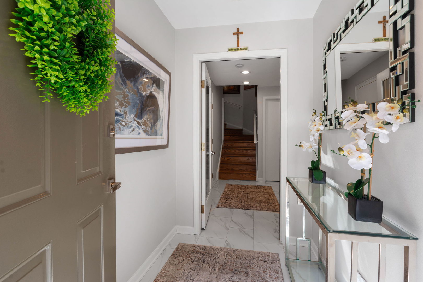 1740 North Clark Street, Unit 1734 Chicago, IL 60614 - Photo 2 of 34