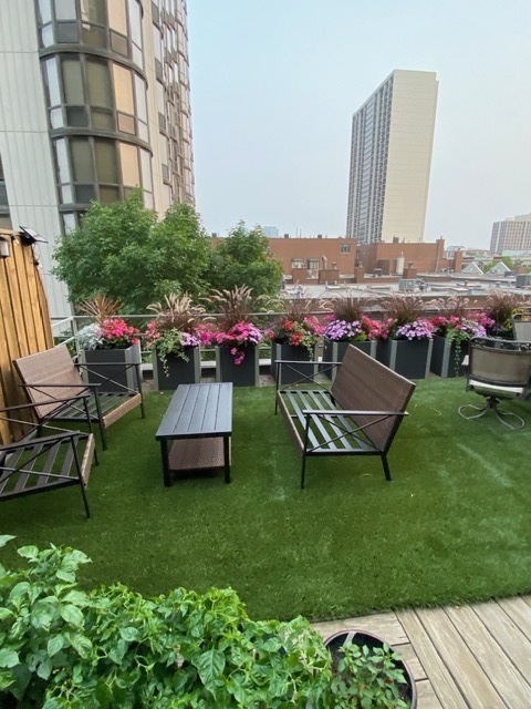 1740 North Clark Street, Unit 1734 Chicago, IL 60614 - Photo 26 of 34