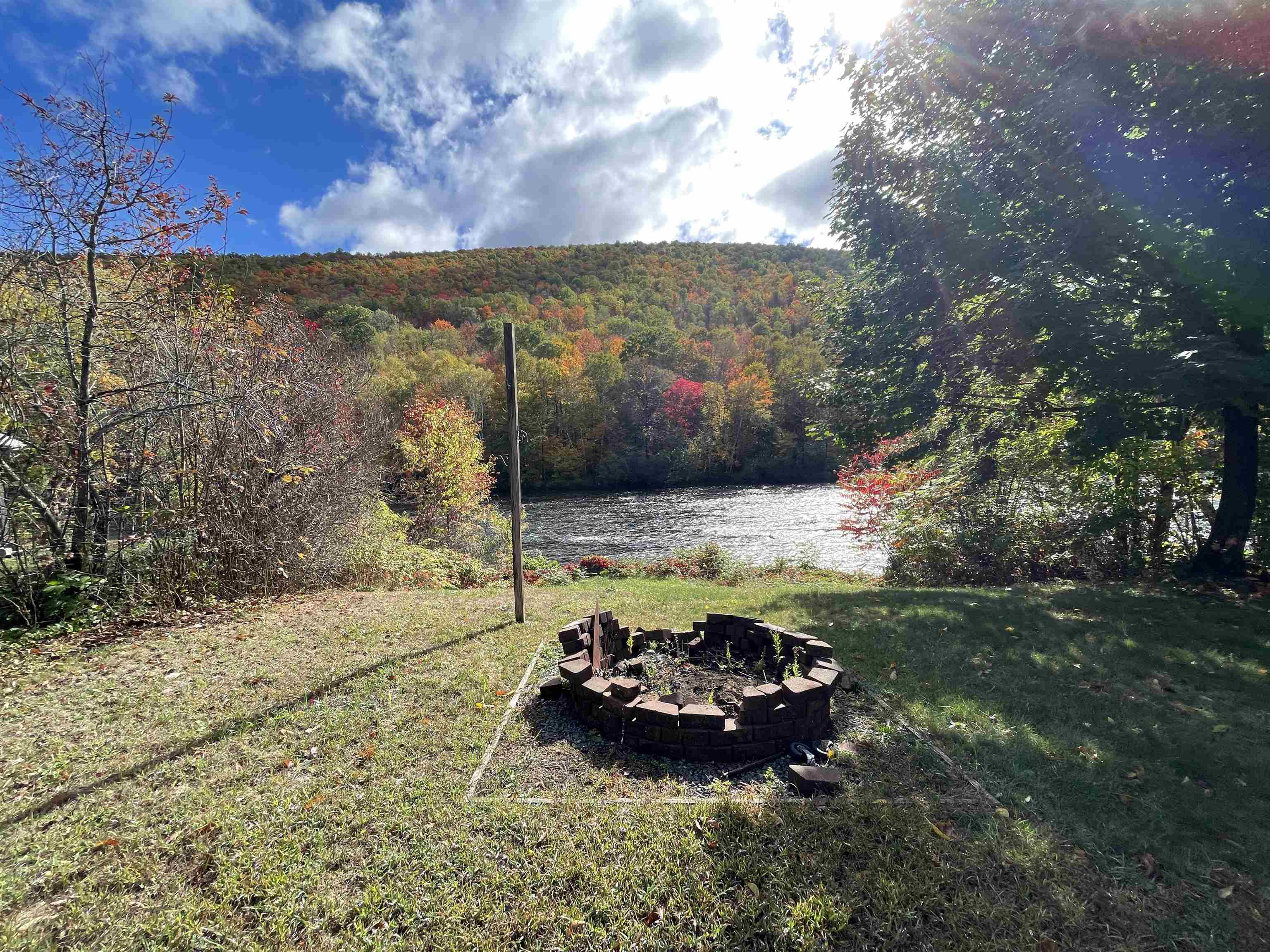 46 Cascade Flats Gorham, NH 03581 - Photo 7 of 27