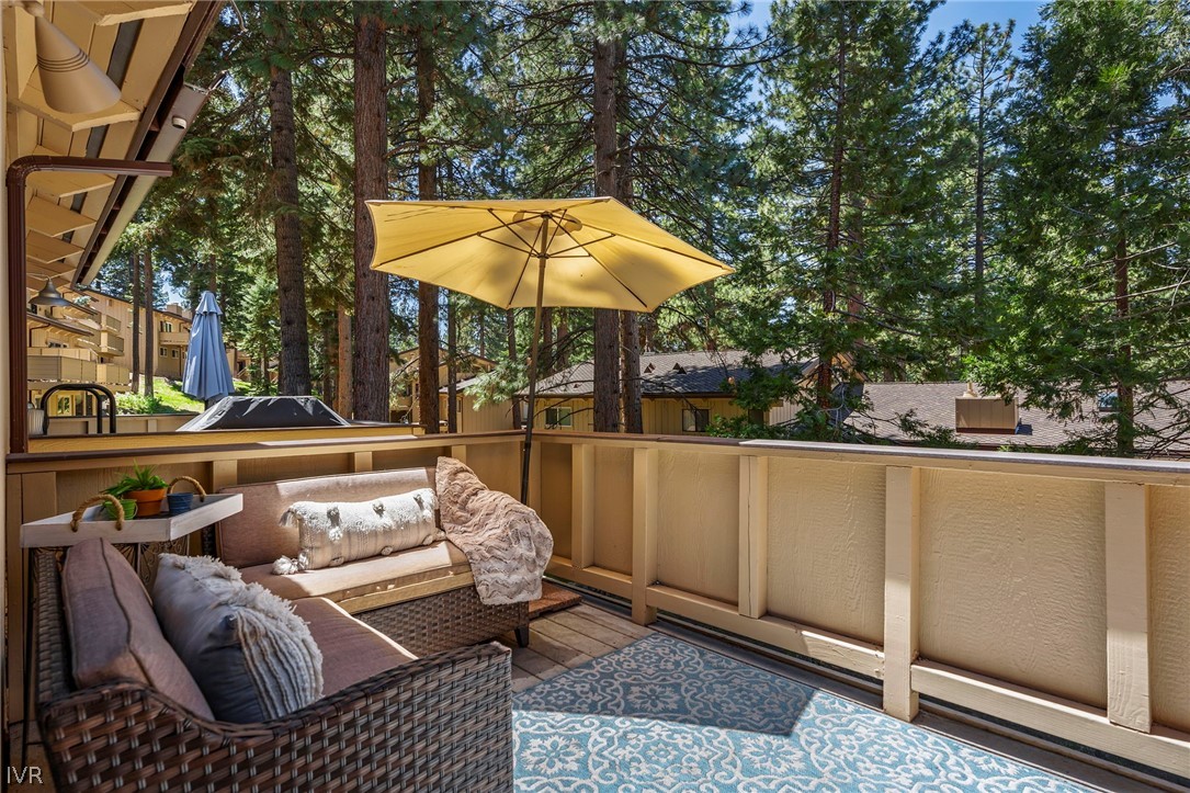 321 Ski Way, Unit 137 Incline Village, NV 89451 - Photo 20 of 21 a outdoor view with a sitting space