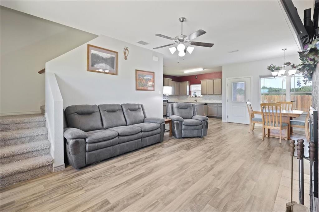 1215 River Hills Road Stephenville, TX 76401 - Photo 5 of 26
