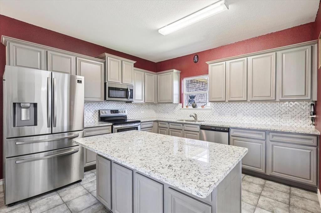 1215 River Hills Road Stephenville, TX 76401 - Photo 8 of 26