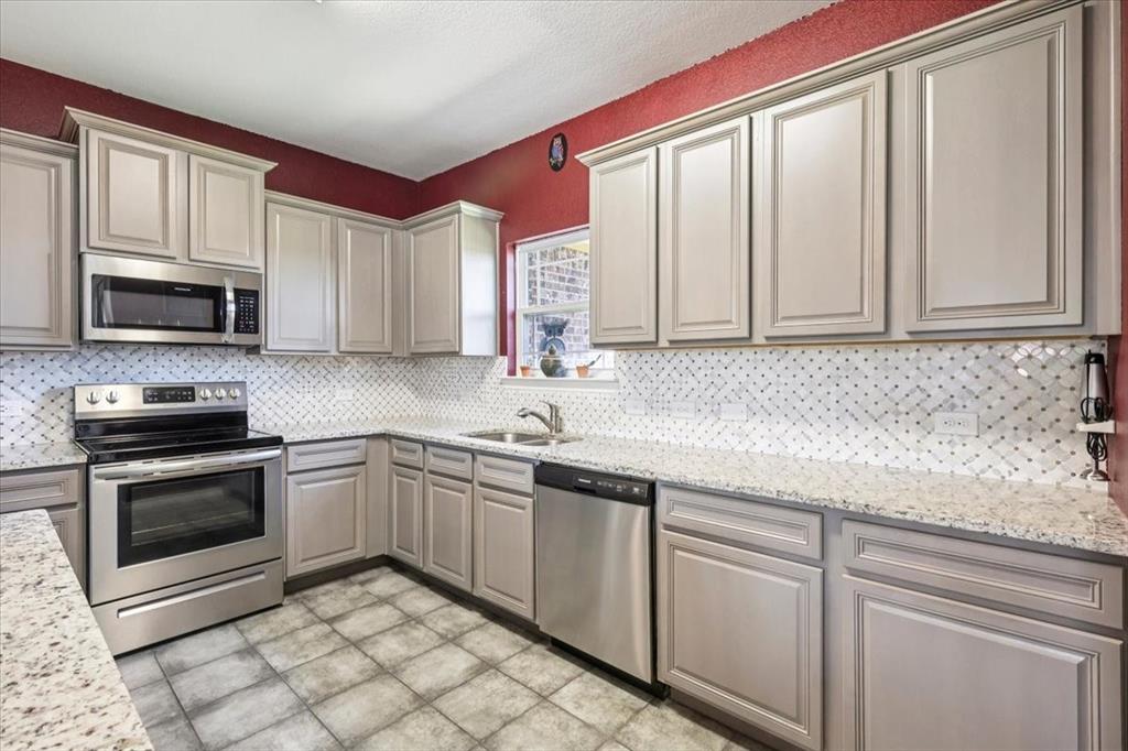 1215 River Hills Road Stephenville, TX 76401 - Photo 9 of 26