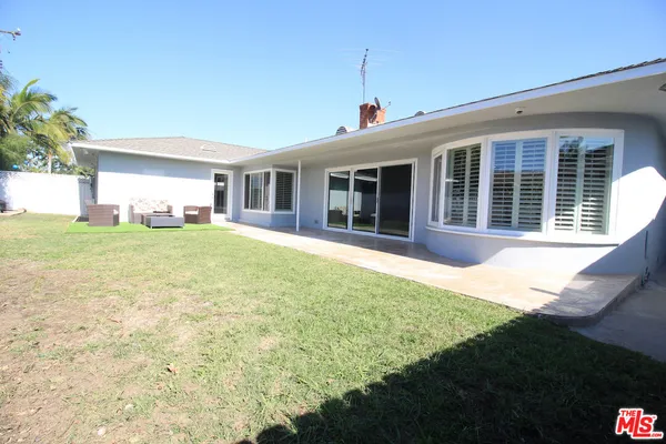 $13,500 | 6605 South Sherbourne Drive, Los Angeles, CA 90056