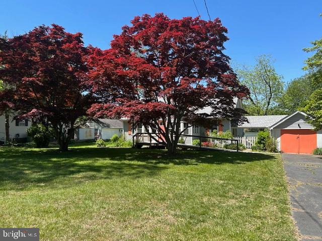 8090 Bozman Neavitt Road St. Michaels, MD 21663 - Photo 29 of 33 a backyard of a house with lots of green space