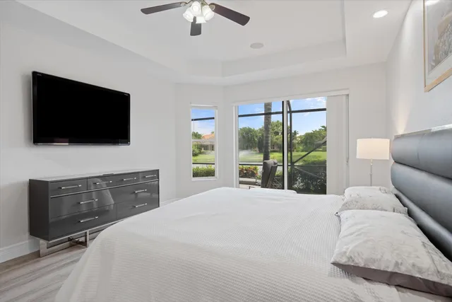 $525,000 | 10870 Royal Devon Way, Lake Worth, FL 33449