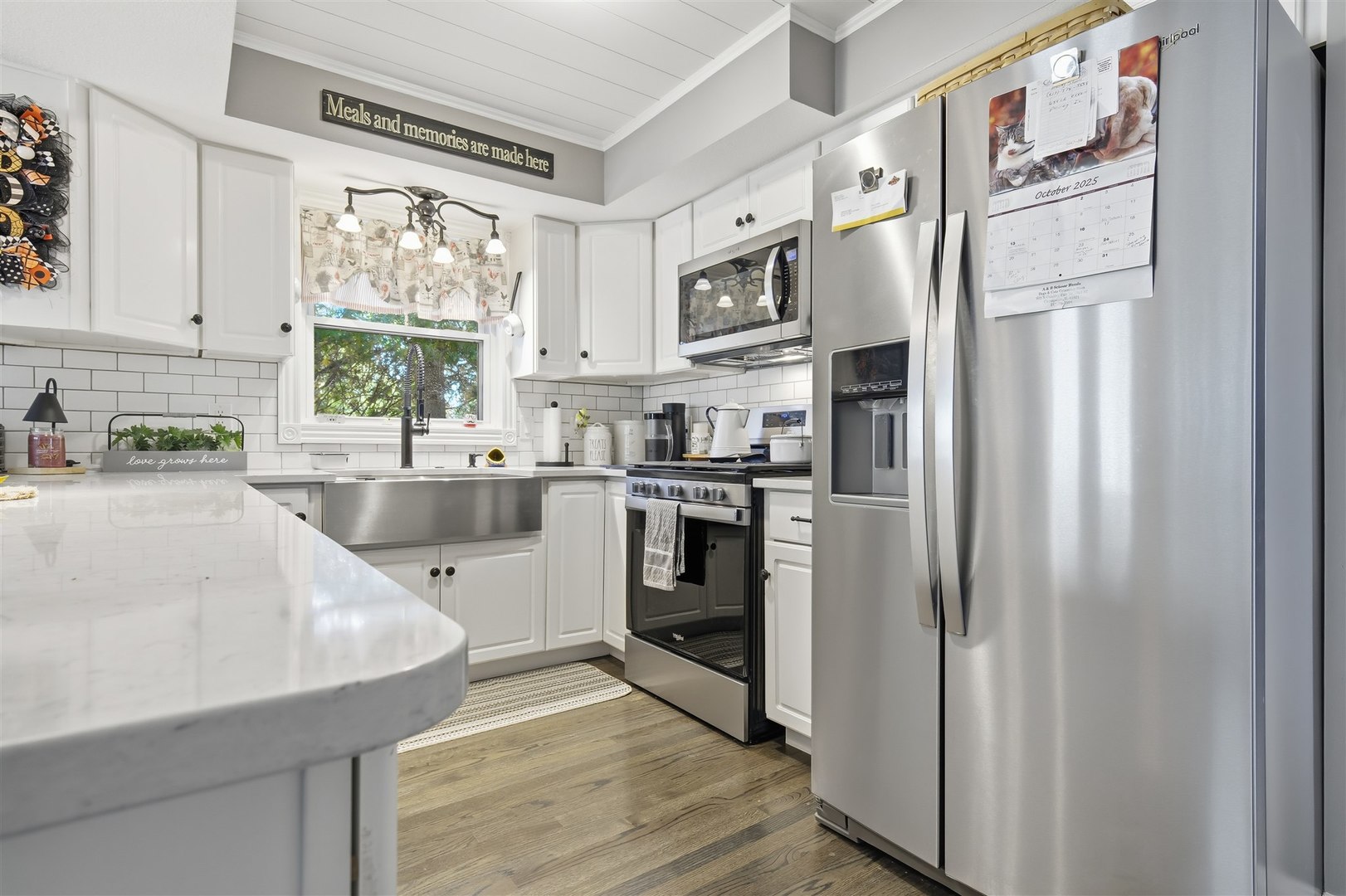 808 South Spring Lake Road Mahomet, IL 61853 - Photo 12 of 30