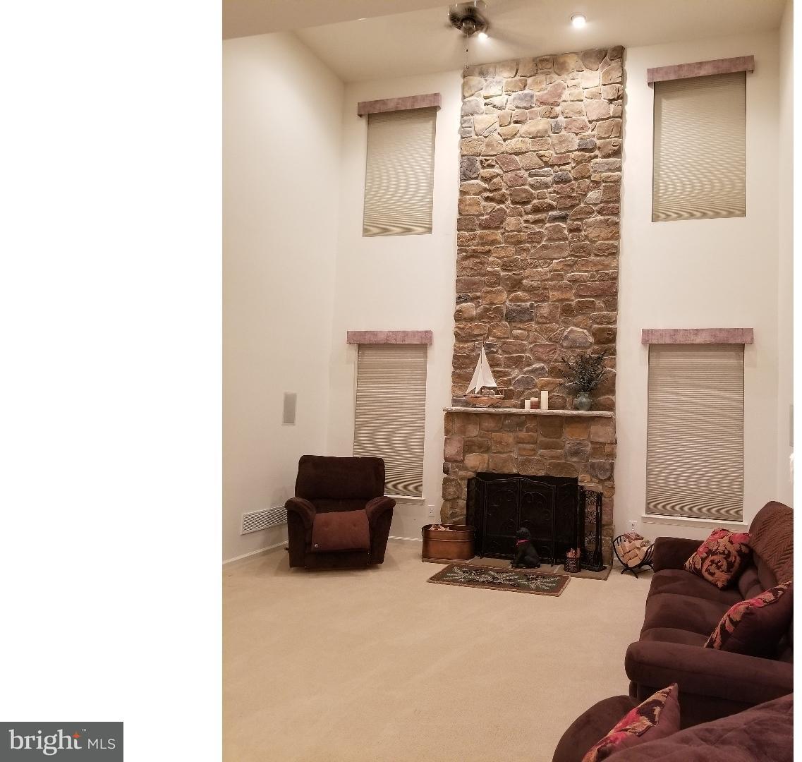 29 Rutherford Court Limerick, PA 19468 - Photo 5 of 21 Family Room