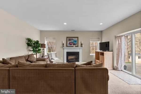$1,500,000 | 10855 Bethesda Church Road, Damascus, MD 20872