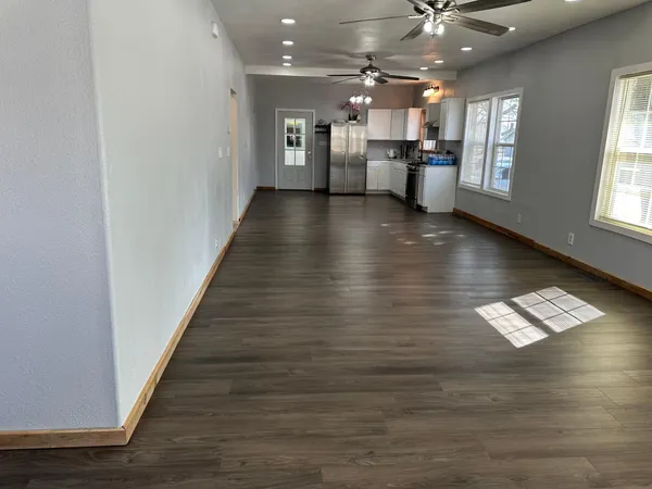 $145,000 | 709 4th Avenue, Windom, MN 56101