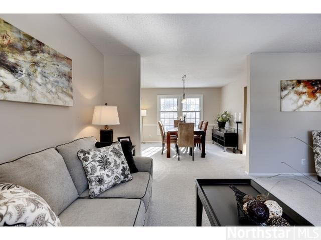 3643 Cardinal Road Minnetonka, MN 55345 - Photo 4 of 18
