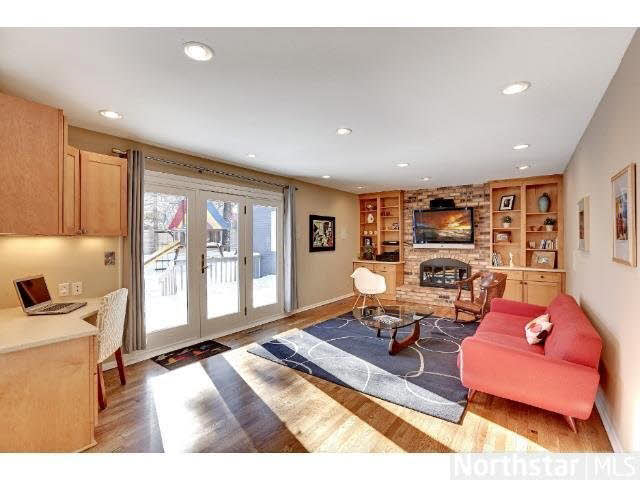 3643 Cardinal Road Minnetonka, MN 55345 - Photo 8 of 18
