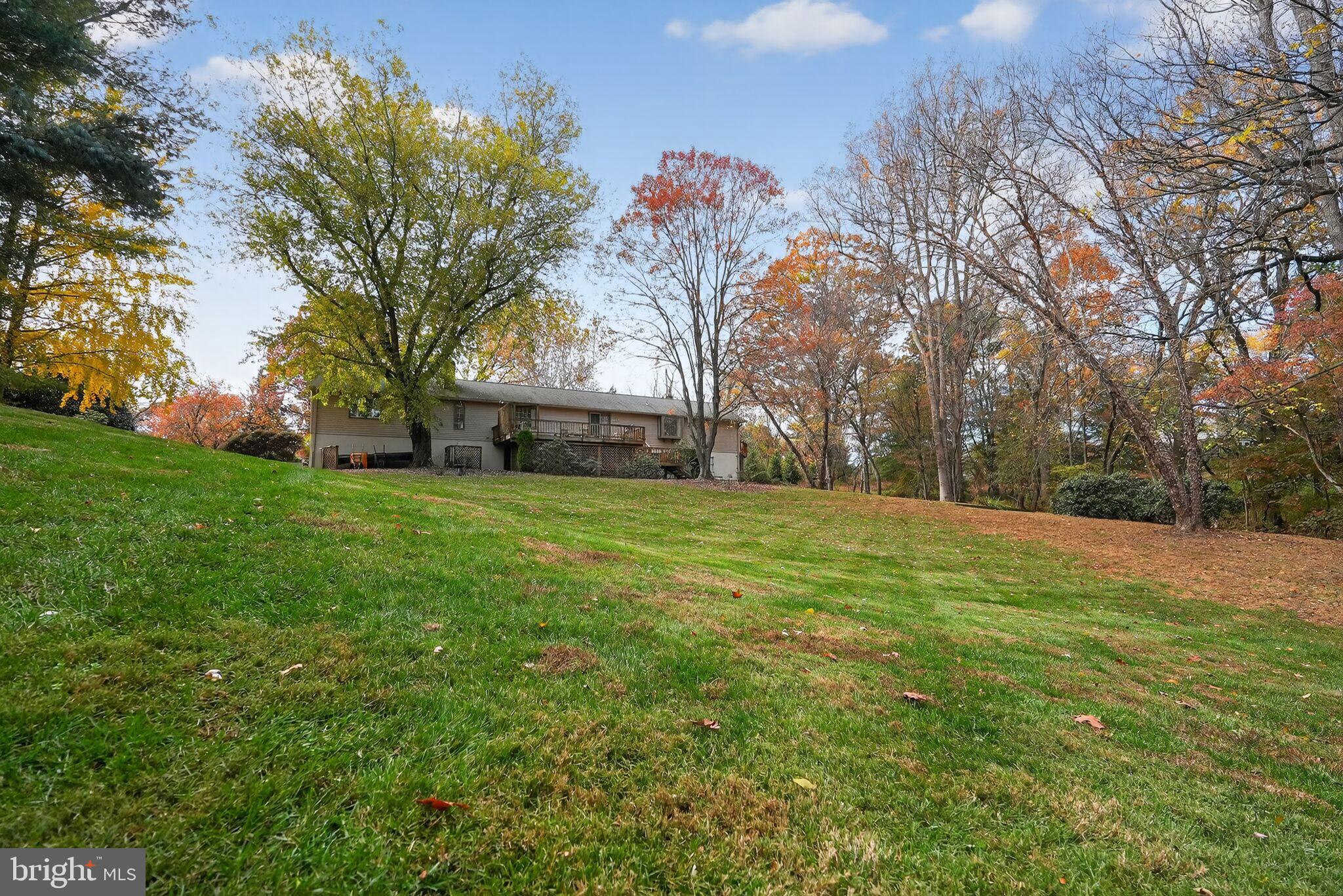 13821 Esworthy Road Darnestown, MD 20874 - Photo 72 of 98 View from the fall