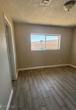 $895 | 718 West Wilson Avenue, Unit 103, Las Vegas, NV 89106
