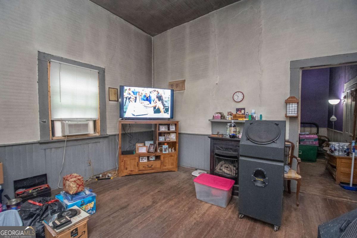 613 McDonald Street Southeast Atlanta, GA 30312 - Photo 6 of 23