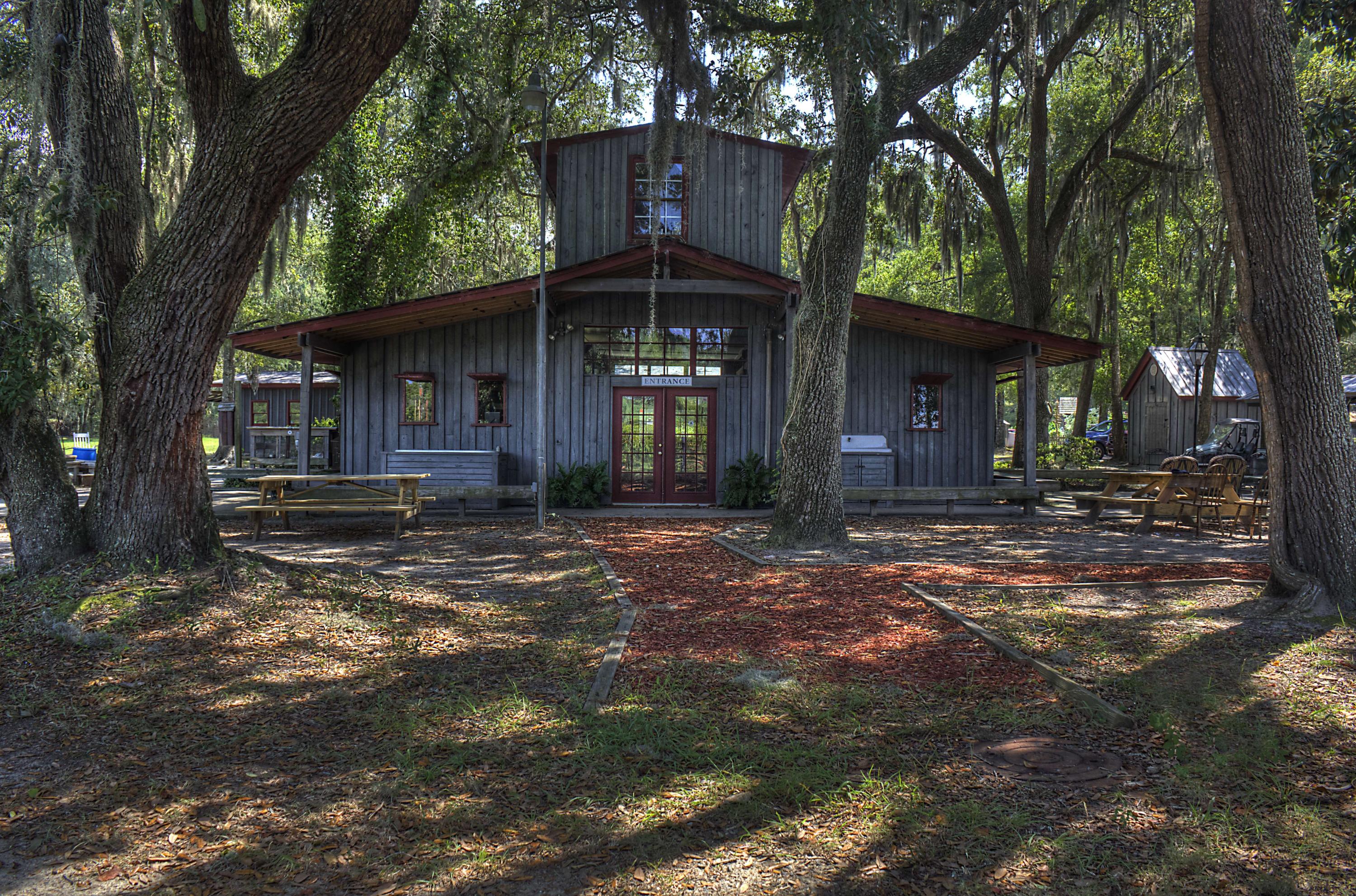 Welcome to Irvin House Vineyards