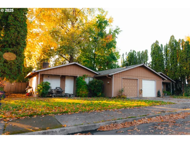 $498,000 | 875-885 Southeast Rene Avenue, Gresham, OR 97080