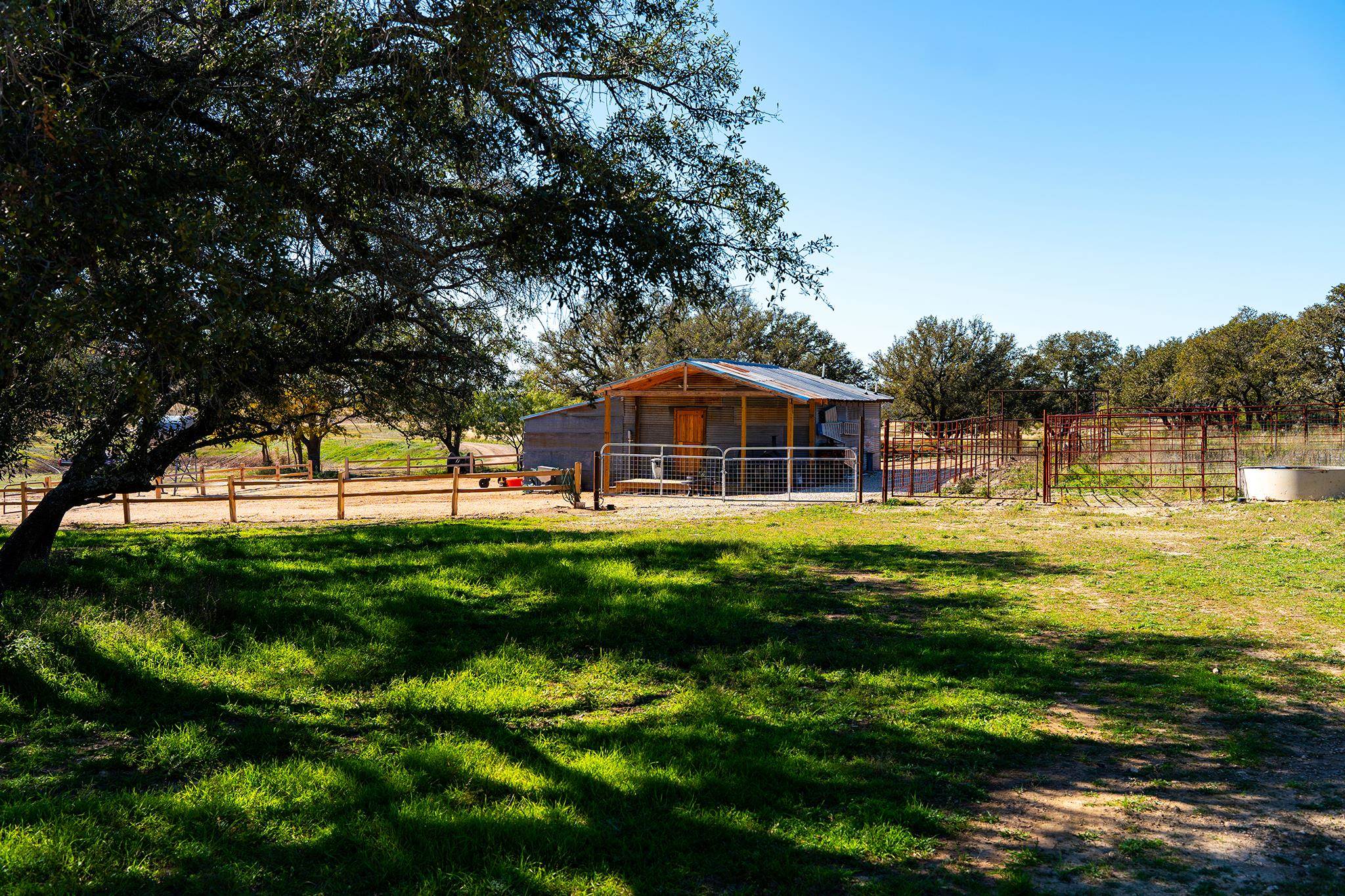 1999 Jacoby Road Mason, TX 76856 - Photo 11 of 30 Gallery Image 11