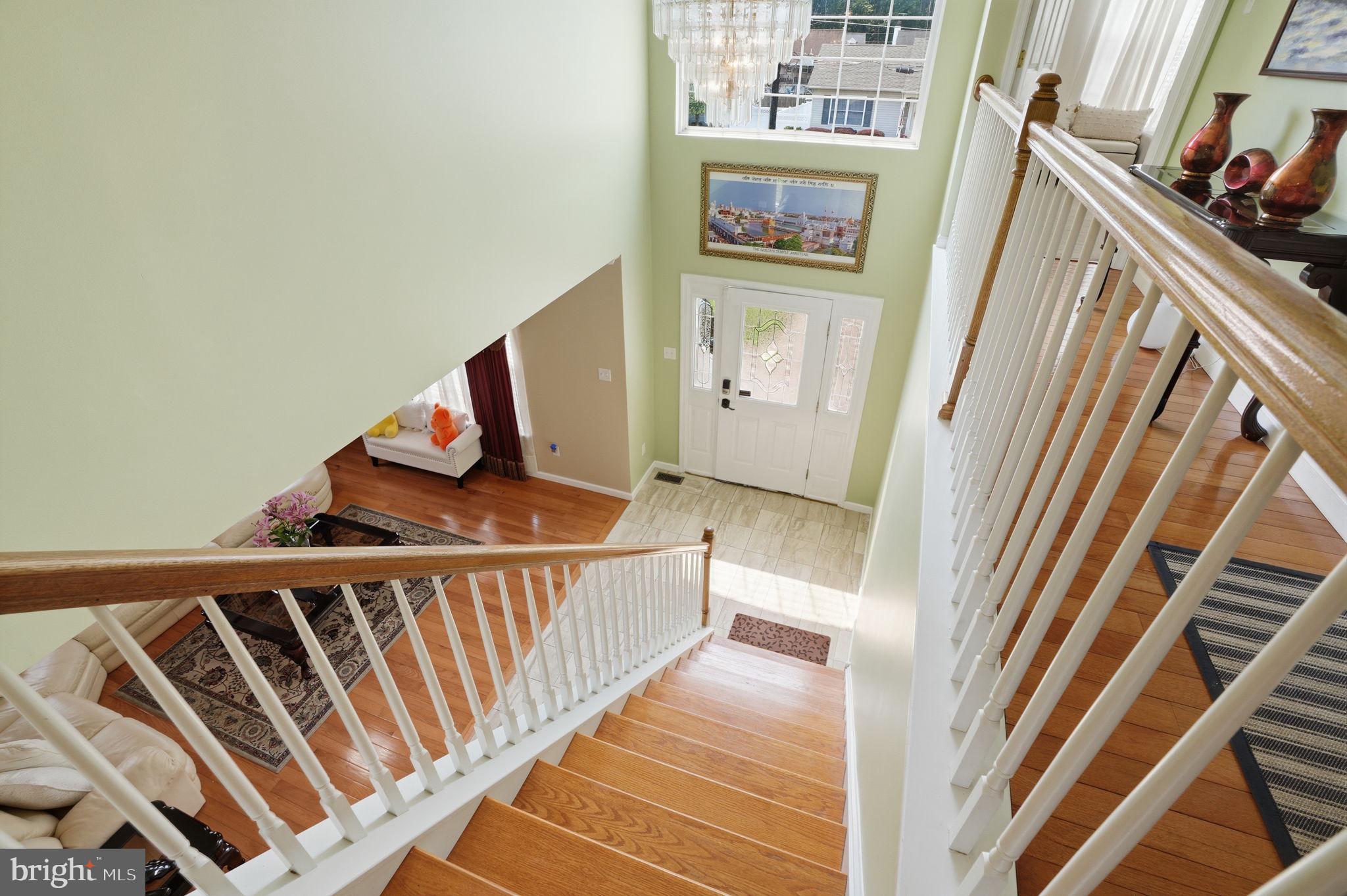 2347 Maple Avenue Croydon, PA 19021 - Photo 20 of 60 Inviting entryway with natural light.
