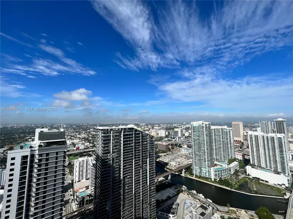 $7,800 | 801 South Miami Avenue, Unit 5309, Miami, FL 33131