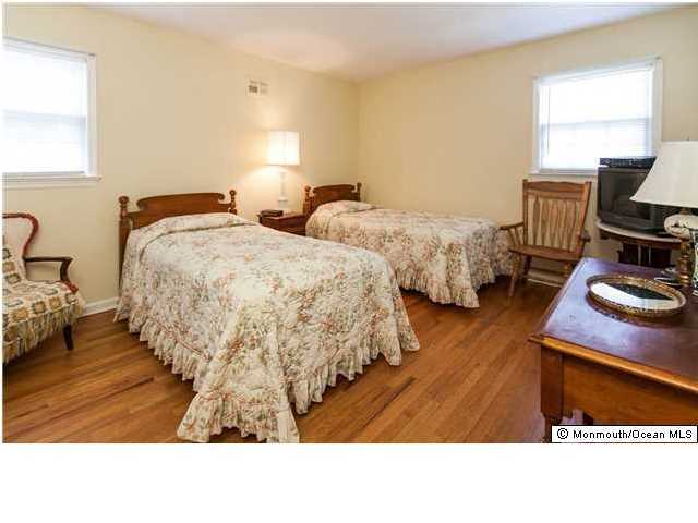27 Breezy Point Road Little Silver, NJ 07739 - Photo 12 of 14 Additional Photo