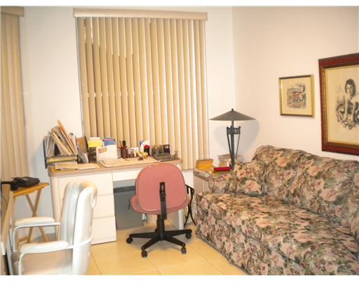 11067 180th Court South Boca Raton, FL 33498 - Photo 8 of 12 Additional Photo