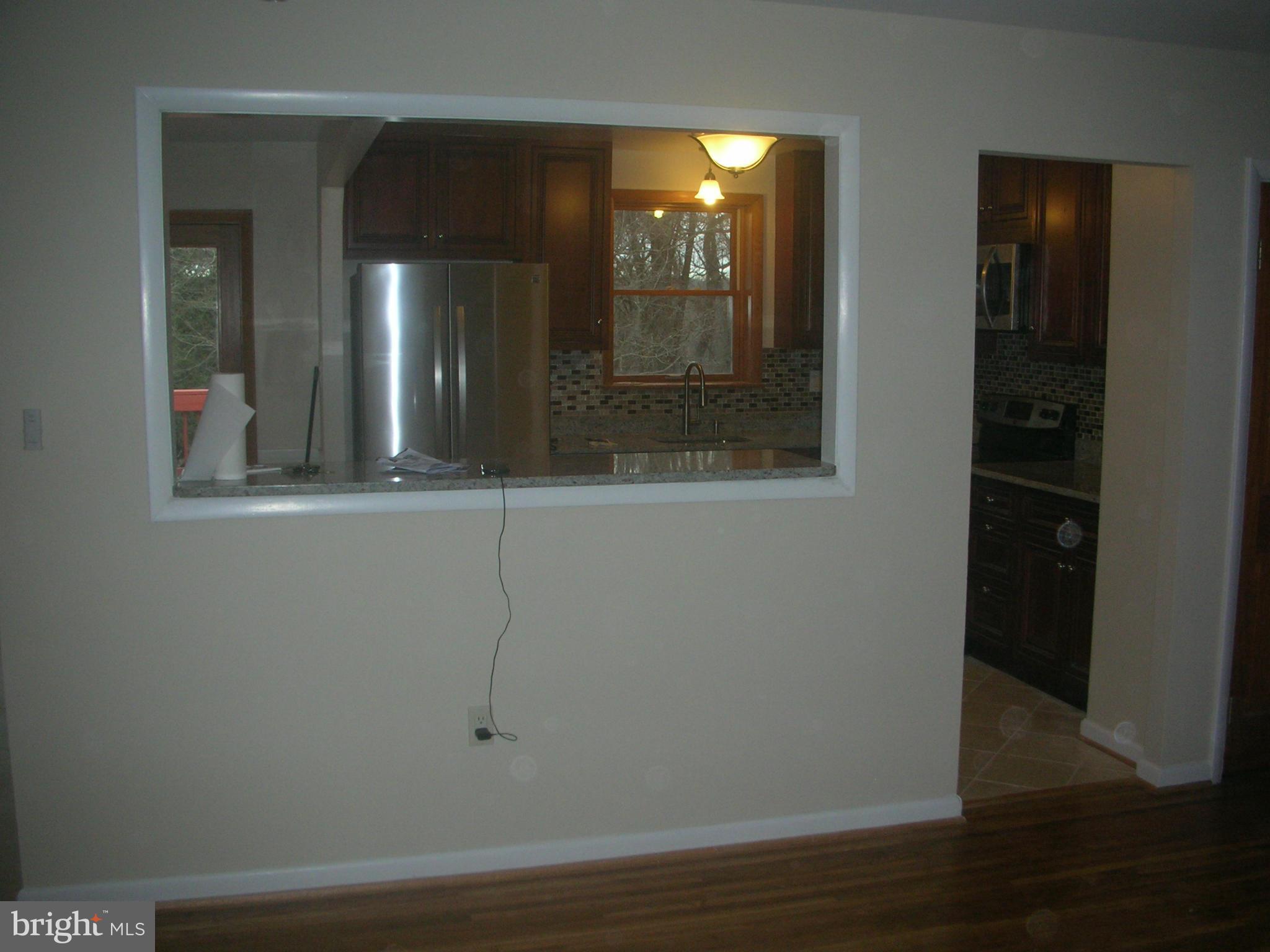 12915 Glynis Road Clinton, MD 20735 - Photo 5 of 29 Interior (General)
