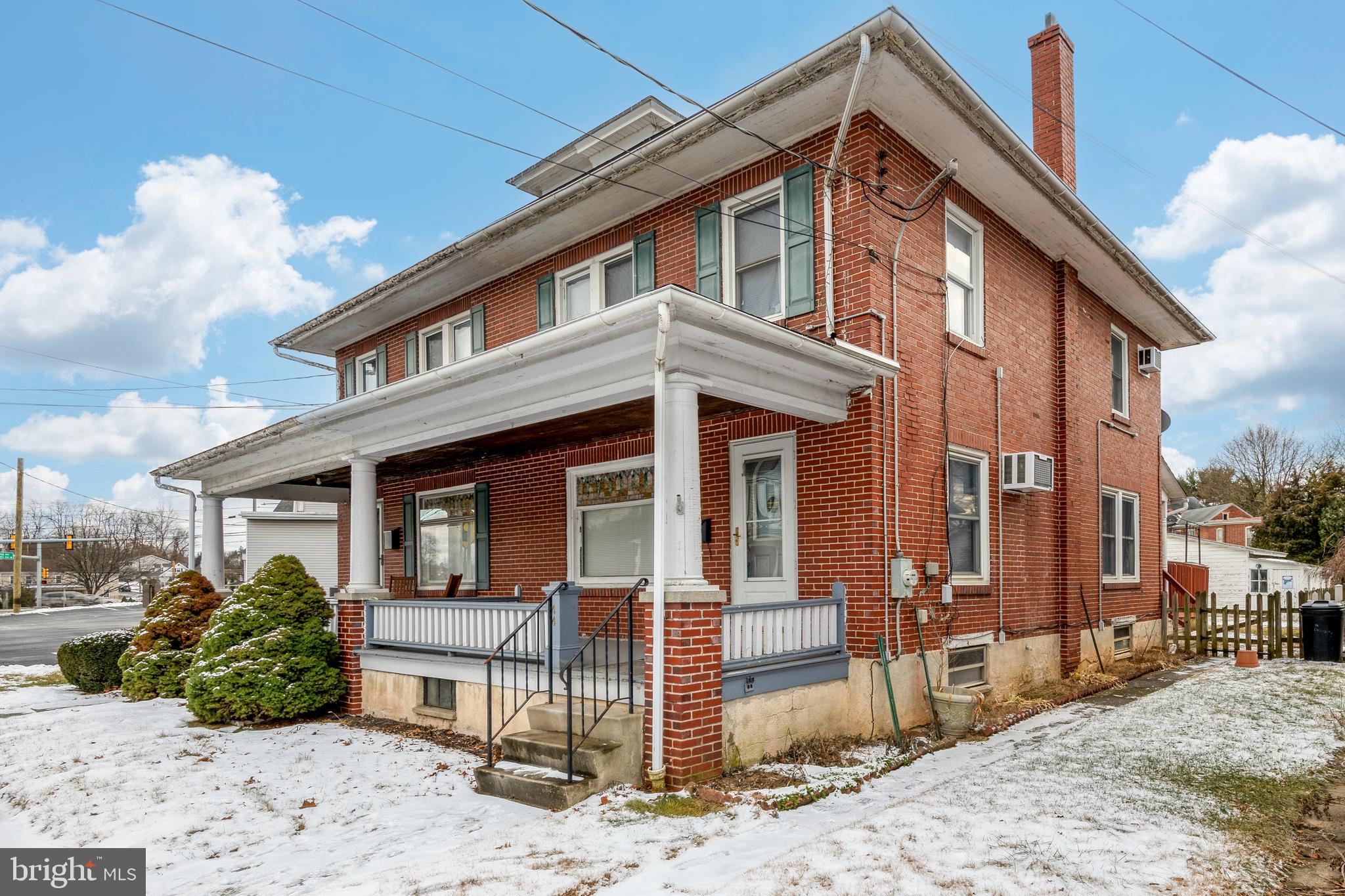 44 Cacoosing Avenue Sinking Spring, PA 19608 - Photo 2 of 46