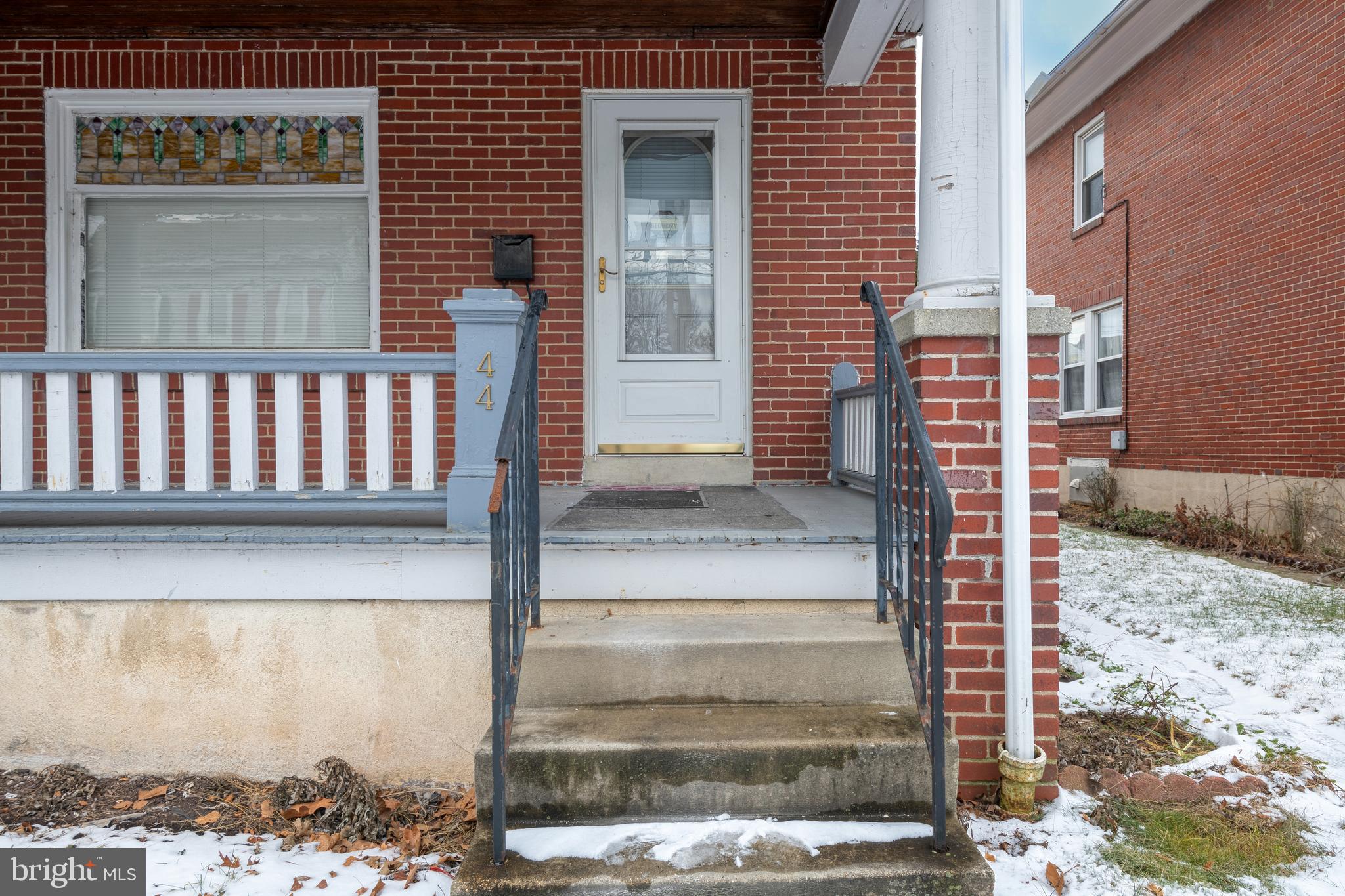 44 Cacoosing Avenue Sinking Spring, PA 19608 - Photo 4 of 46