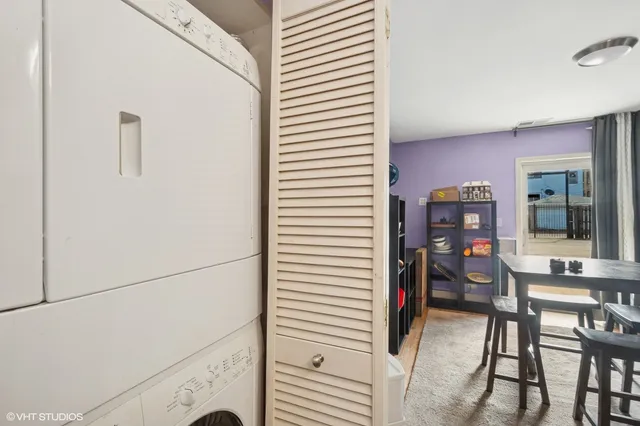 $230,000 | 3537 West Carroll Avenue, Unit 3, Chicago, IL 60624