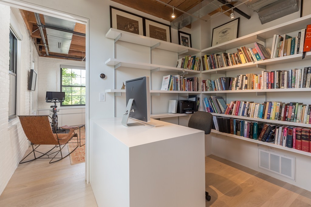 1 Tannery Brook Row, Unit 2A Somerville, MA 02144 - Photo 18 of 27