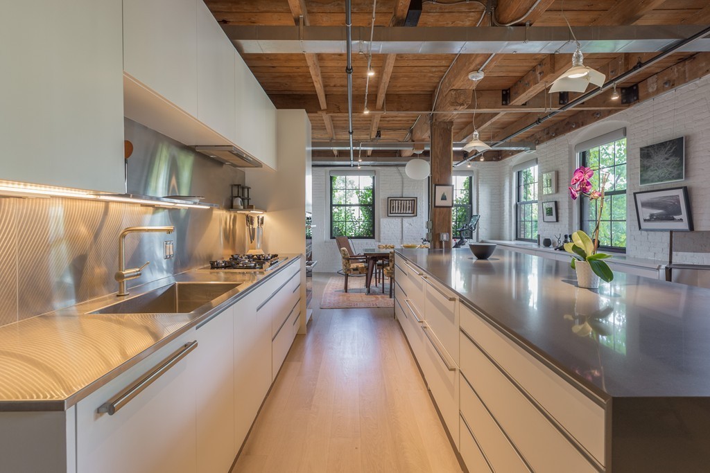 1 Tannery Brook Row, Unit 2A Somerville, MA 02144 - Photo 5 of 27