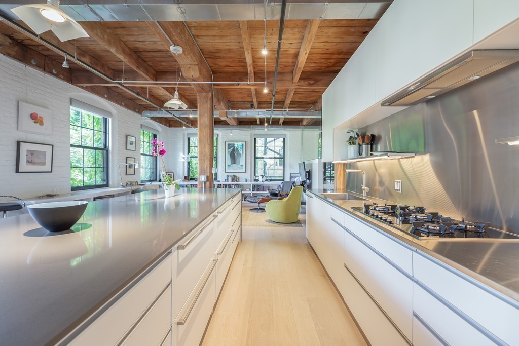 1 Tannery Brook Row, Unit 2A Somerville, MA 02144 - Photo 6 of 27