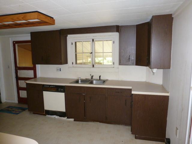 1751 East River Road Muskegon, MI 49445 - Photo 4 of 13 Additional Photo