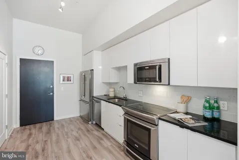 $439,000 | 460 New York Avenue Northwest, Unit 205, Washington, DC 20001