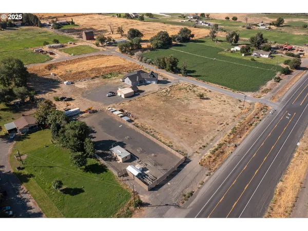 $125,000 | 81925 Fox Lane, Umatilla, OR 97882